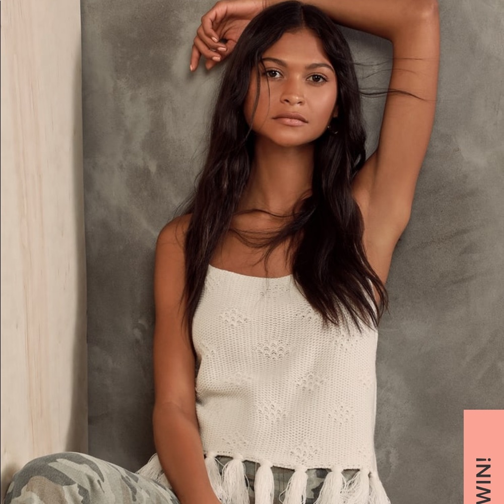 Lulu’s Tasseled Knit Sweater Tank Top